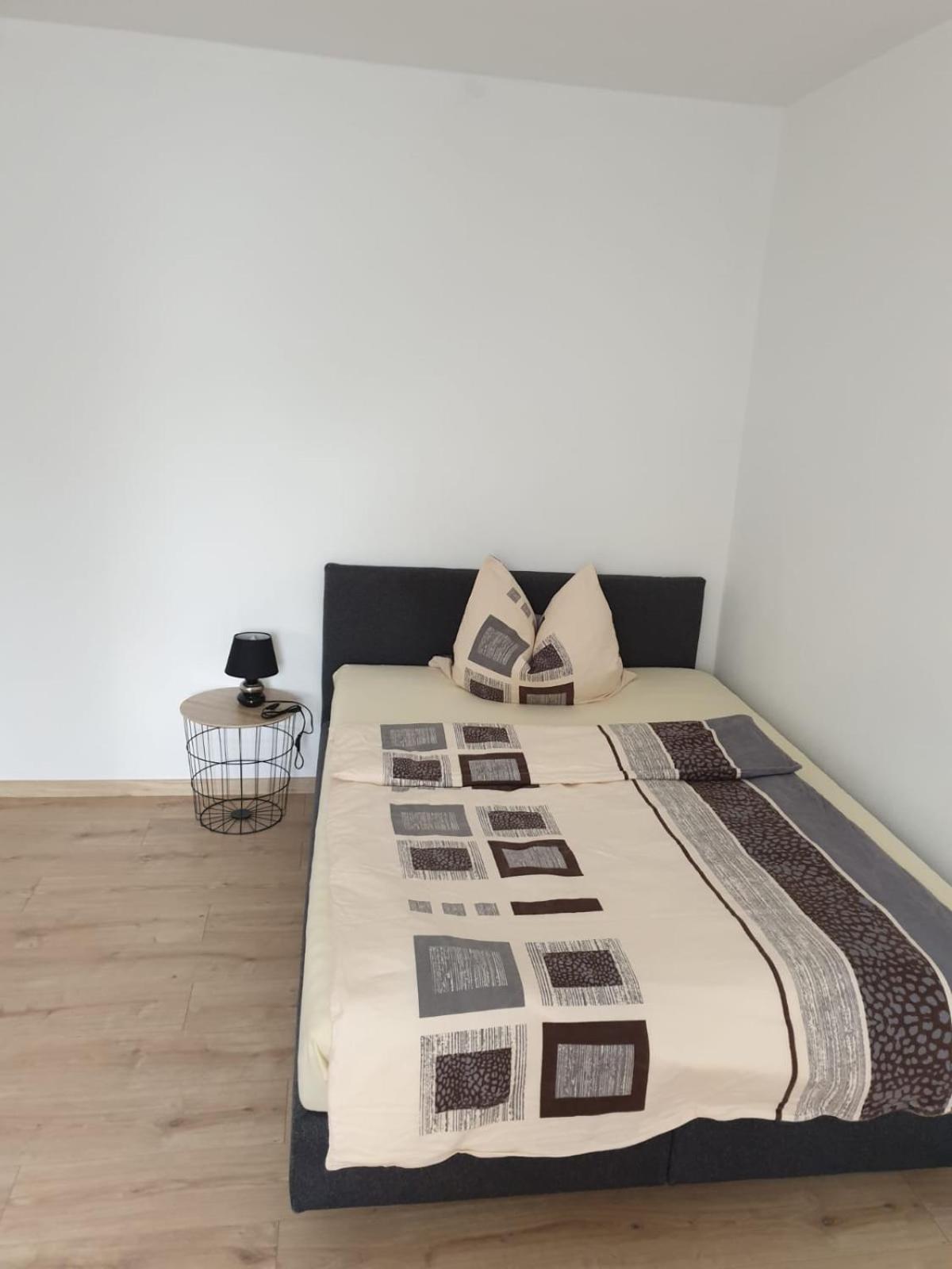 מארקטרדוויץ Vuchkov Apartments מראה חיצוני תמונה